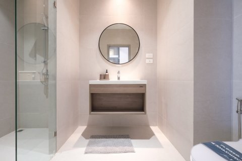 Condo sur Nai Yang, Thaïlande, 3 chambres № 163939 - photo 19