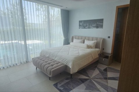 Villa in Pattaya, Thailand 4 bedrooms № 163926 - photo 14
