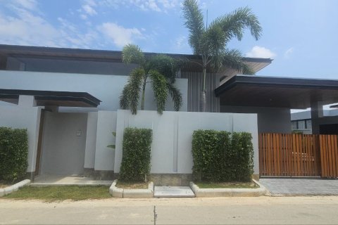 Villa à Pattaya, Thaïlande 4 chambres № 163926 - photo 3