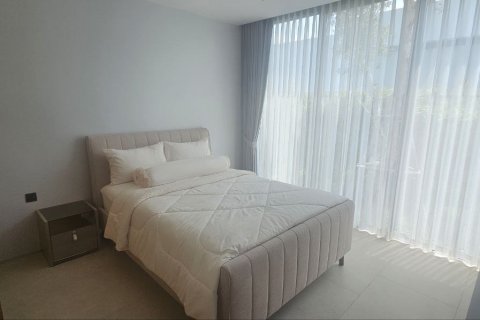 Villa in Pattaya, Thailand 4 bedrooms № 163926 - photo 16