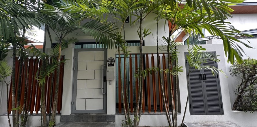 Вилла в Паттайе, Таиланд с 2 спальнями  № 163927