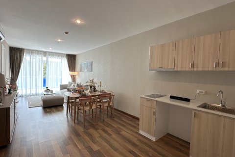 Квартира в Хуа Хине, Таиланд с 3 комнатами  № 163935