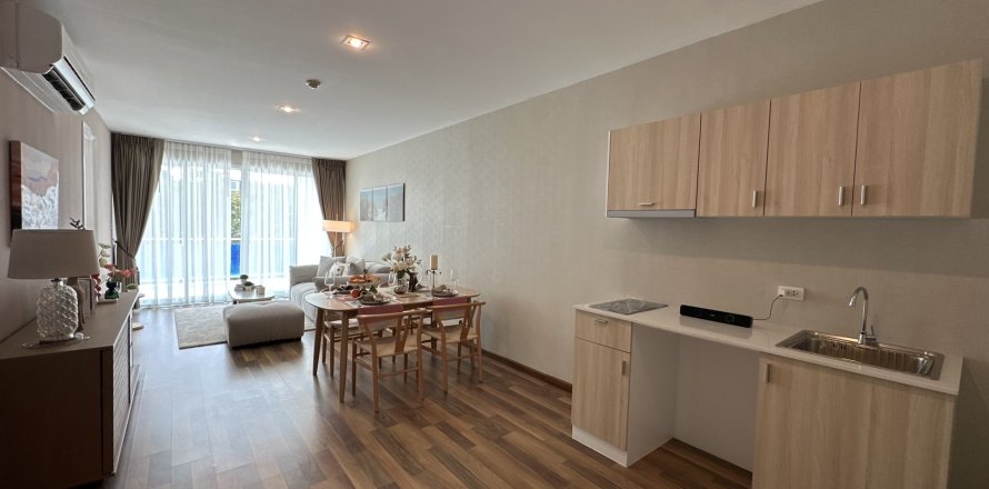 Квартира в Хуа Хине, Таиланд с 3 комнатами  № 163935