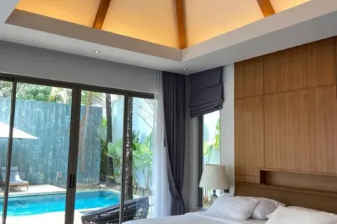 House in Bang Tao, Thailand 3 bedrooms № 163940 - photo 24