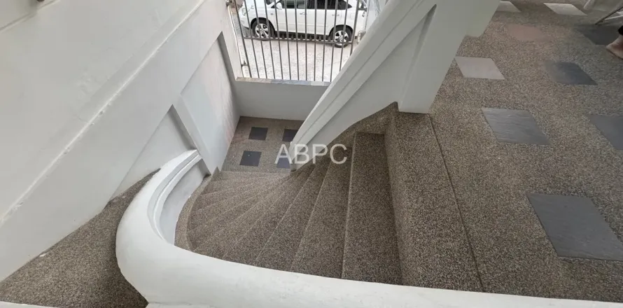 Adosado de 4 dormitorios en Jomtien Beach, Pattaya, Tailandia № 212026