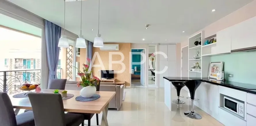 Condominio de 2 dormitorios en Jomtien Beach, Pattaya, Tailandia № 212025