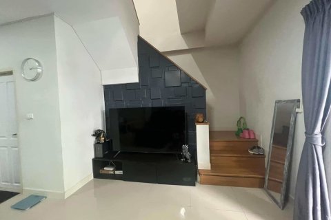 Таунхаус в Сапхансунге, Бангкок, Таиланд с 3 спальнями  № 141436 - фото 3