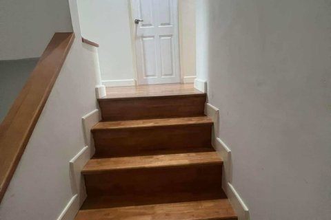 Таунхаус в Сапхансунге, Бангкок, Таиланд с 3 спальнями  № 141436 - фото 4