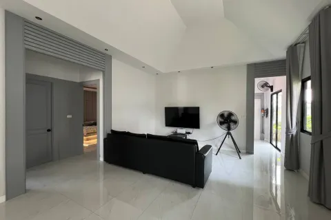 House in Pattaya, Thailand 3 bedrooms № 160245 - photo 6