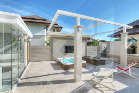 Villa in Phuket, Thailand 4 bedrooms № 160242 - photo 19