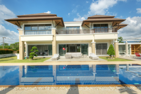 Villa in Phuket, Thailand 4 bedrooms № 160242