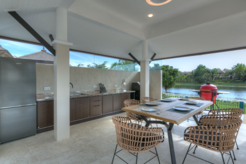 Villa in Phuket, Thailand 4 bedrooms № 160242 - photo 22