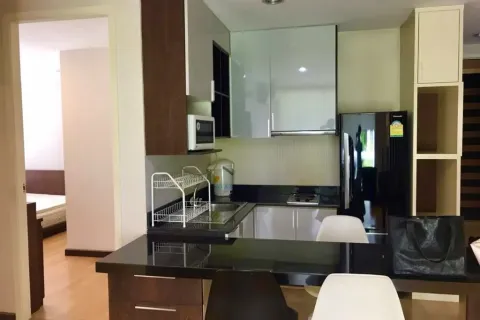 Кондоминиум с 2 спальнями в Ваттхане, Бангкок, Таиланд № 160240 - фото 4