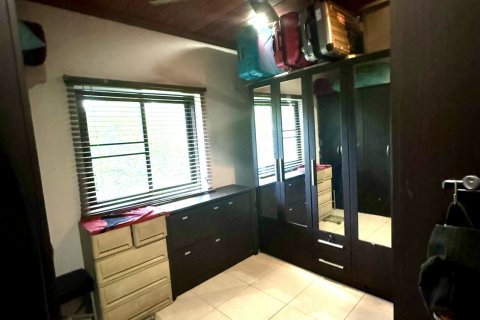 House in Ko Samui, Thailand 4 bedrooms № 160243 - photo 9