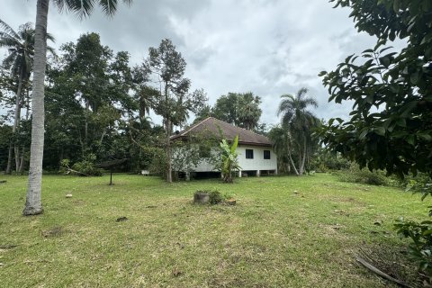 House in Ko Samui, Thailand 4 bedrooms № 160243 - photo 7