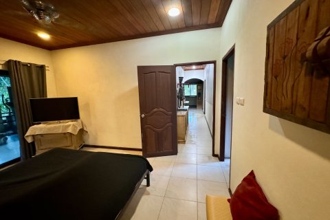 House in Ko Samui, Thailand 4 bedrooms № 160243 - photo 13