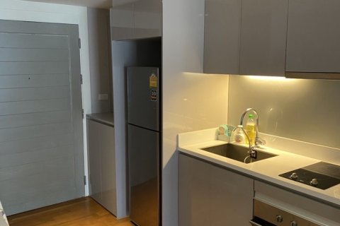 Condo à Watthana, Bangkok, Thaïlande, 2 chambres  № 160241 - photo 5