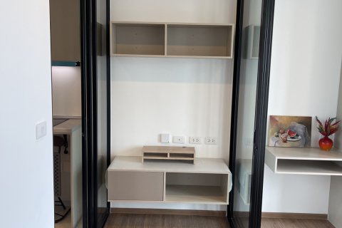 Condo in Min Buri, Bangkok, Thailand, 3 bedrooms  № 142571 - photo 15