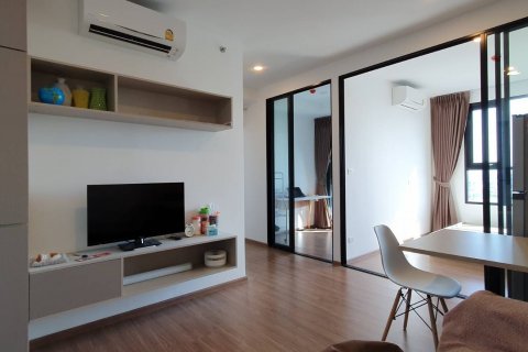 Кондоминиум с 3 спальнями в Минбури, Бангкок, Таиланд № 142571 - фото 5