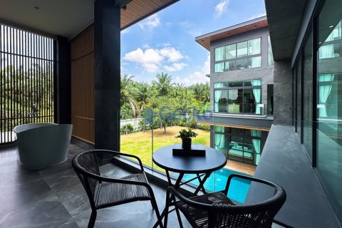 House in Pattaya, Thailand 5 bedrooms № 196435 - photo 27