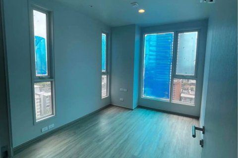 Condo in Watthana, Bangkok, Thailand, 2 bedrooms  № 136747 - photo 4