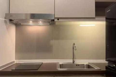 Studio dans le Condo à Bang Khen, Bangkok, Thaïlande  № 136742 - photo 4