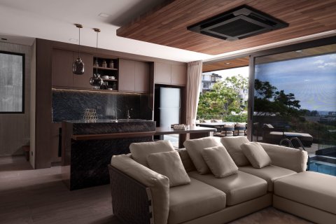 Villa in Phuket, Thailand 2 bedrooms № 163048 - photo 11