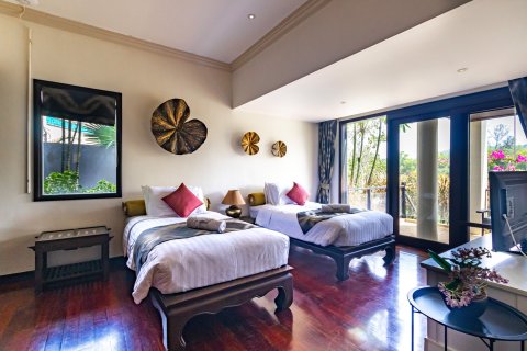 Villa in Phuket, Thailand 5 bedrooms № 163049 - photo 10