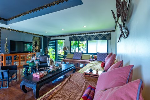 Villa in Phuket, Thailand 5 bedrooms № 163049 - photo 3