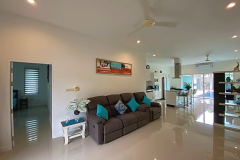 Вилла в Хуа Хине, Таиланд с 3 спальнями  № 168673 - фото 20