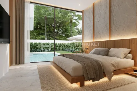 House in Phuket, Thailand 4 bedrooms № 209561 - photo 4