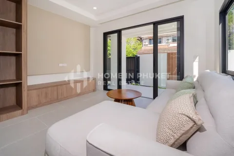 House in Phuket, Thailand 4 bedrooms № 209563 - photo 5