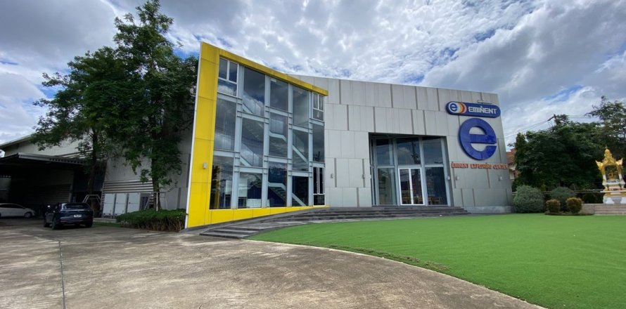 Propriété commerciale à Chiang Mai, Thaïlande 1579 m2 № 160082