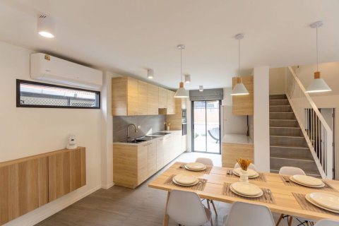 Дом в Чиангмае, Таиланд с 4 спальнями  № 160083 - фото 6