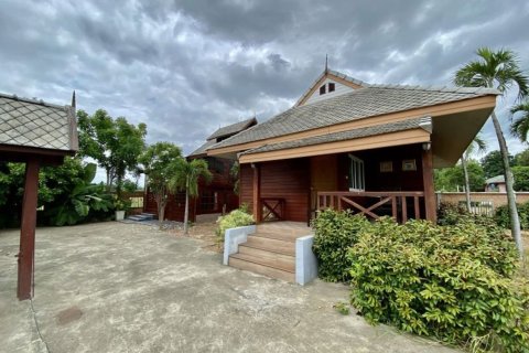 Propriété commerciale à Chiang Mai, Thaïlande № 160079 - photo 12