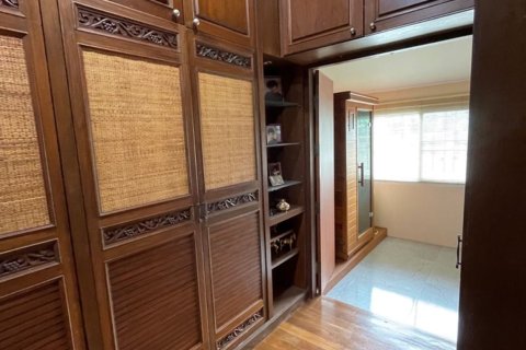 Вилла в Чиангмае, Таиланд с 10 спальнями  № 160080 - фото 23