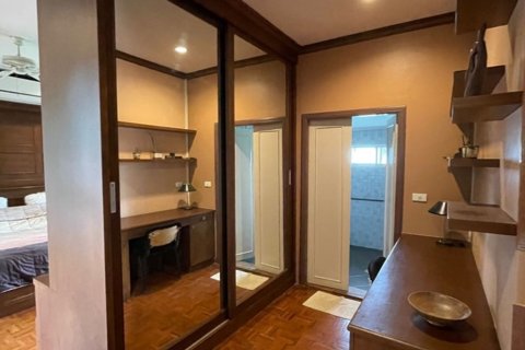 Villa in Chiang Mai, Thailand 10 bedrooms № 160081 - photo 10