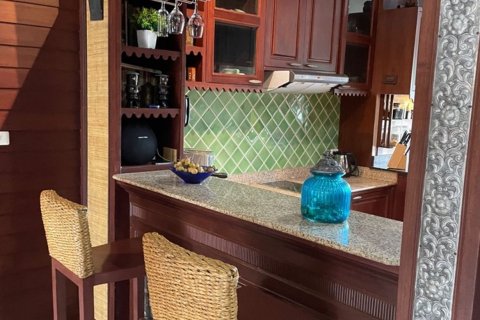 Вилла в Чиангмае, Таиланд с 10 спальнями № 160081 - фото 13