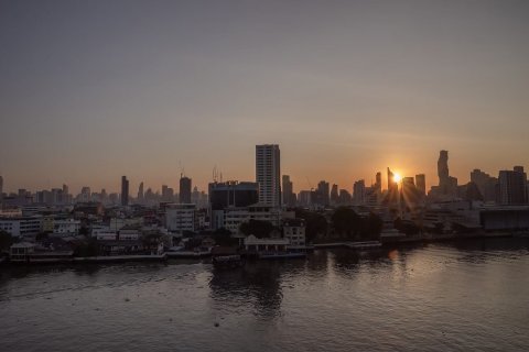 Кондоминиум с 2 спальнями в Кхлонг Сане, Бангкок, Таиланд № 133960 - фото 11