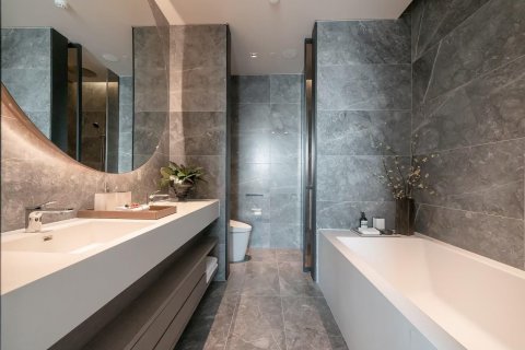 Кондоминиум с 2 спальнями в Кхлонг Сане, Бангкок, Таиланд № 133960 - фото 14