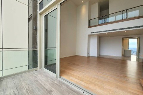 Condo à Khlong San, Bangkok, Thaïlande, 4 chambres  № 133955 - photo 18