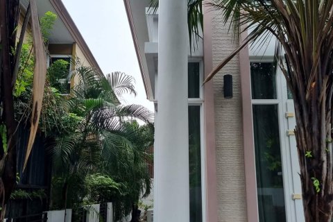 Кондоминиум с 5 спальнями в Чатучаке, Бангкок, Таиланд № 133956 - фото 16