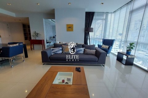 Кондоминиум с 3 спальнями в Патхум Ване, Бангкок, Таиланд № 133961 - фото 1