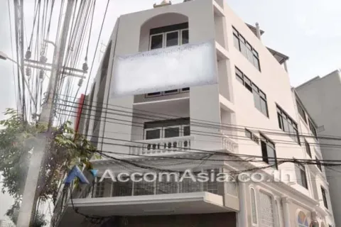 Centre commercial à Khlong Toei, Bangkok, Thaïlande 811 m2 № 218415