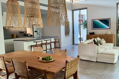 Villa in Phuket, Thailand 3 bedrooms № 139423 - photo 8