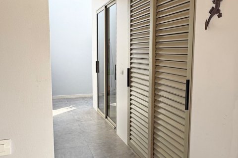 Villa in Phuket, Thailand 3 bedrooms № 139423 - photo 22