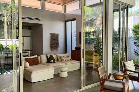 Villa in Phuket, Thailand 3 bedrooms № 139423 - photo 11