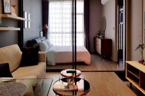 Studio dans le Condo à Watthana, Bangkok, Thaïlande № 139421 - photo 2