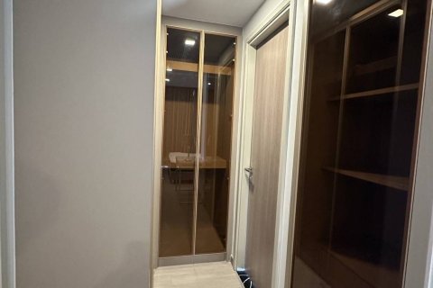 Condo in Huai Khwang, Bangkok, Thailand, 2 bedrooms  № 148510 - photo 7