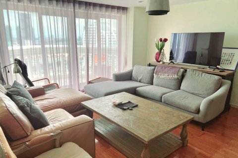 Condo in Bang Rak, Bangkok, Thailand, 2 bedrooms  № 148508 - photo 8